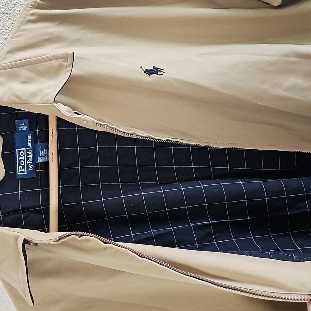 Polo by Ralph Lauren Jacket. - Picture 6 of 8